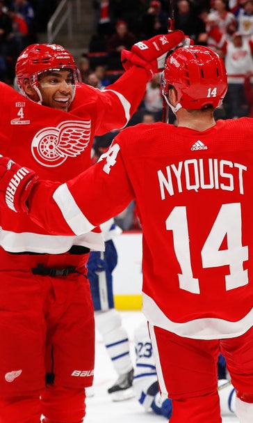 Red Wings retire Kelly’s jersey, beat Maple Leafs 3-2 in OT